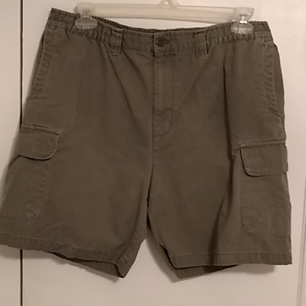 Izod Men's Cargo Shorts